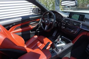 BMW M4 bild 24