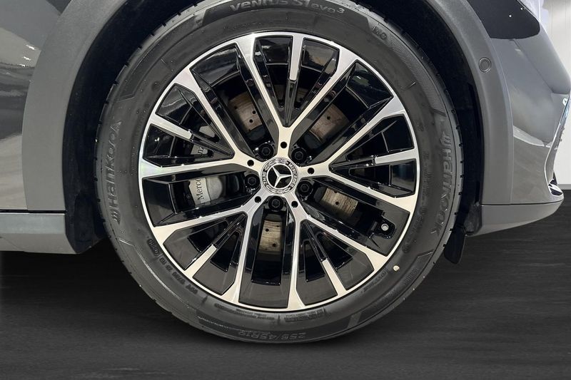 Mercedes E300 bild 5
