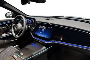 Mercedes E300 bild 9