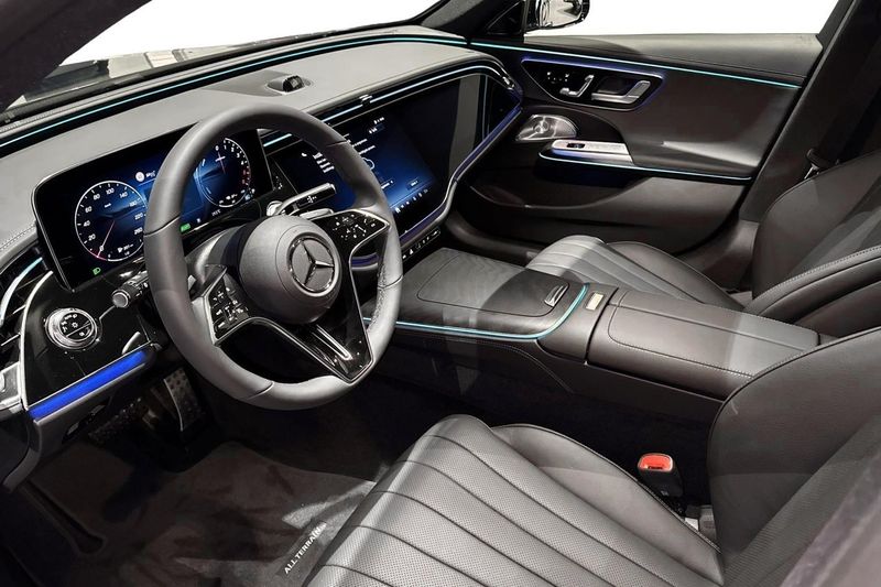 Mercedes E300 bild 11
