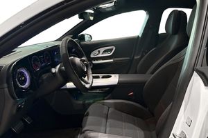 Mercedes CLA250 bild 9