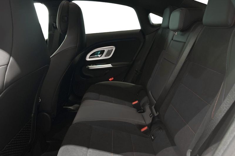 Mercedes CLA250 bild 8