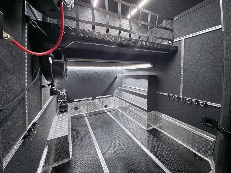 Mercedes Sprinter bild 11