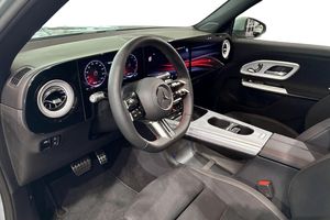 Mercedes GLB220 bild 6
