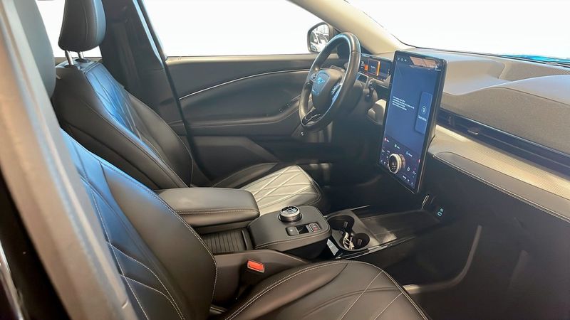 Ford Mustang Mach-E bild 3