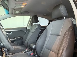Hyundai i30 bild 6