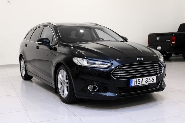 Ford Mondeo Kombi 2.0 TDCi Powershift Titanium / Nyservad / Drag - 2015