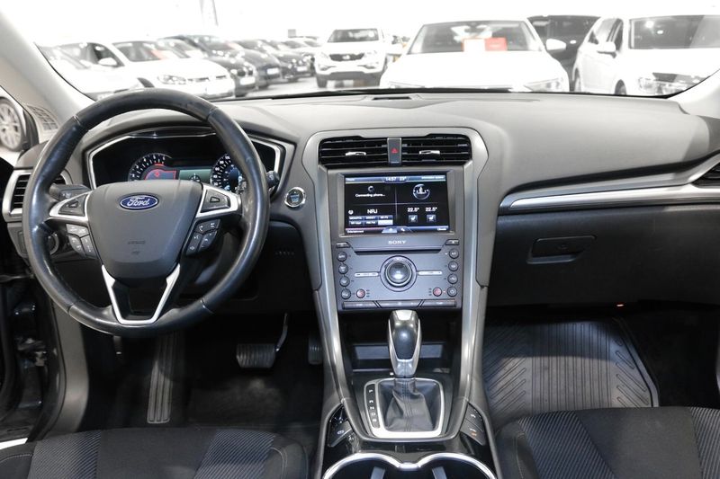 Ford Mondeo bild 13