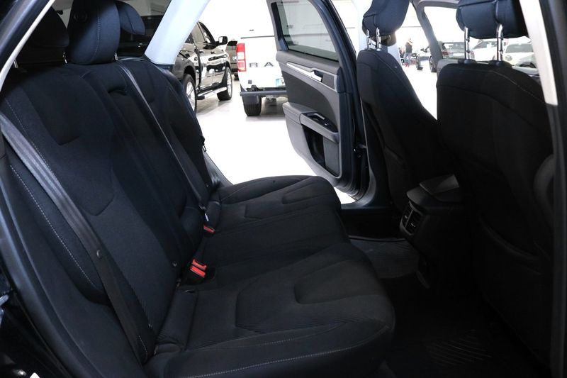 Ford Mondeo bild 16