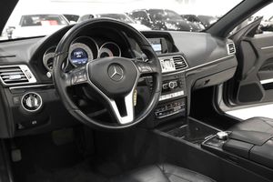 Mercedes E220 bild 13