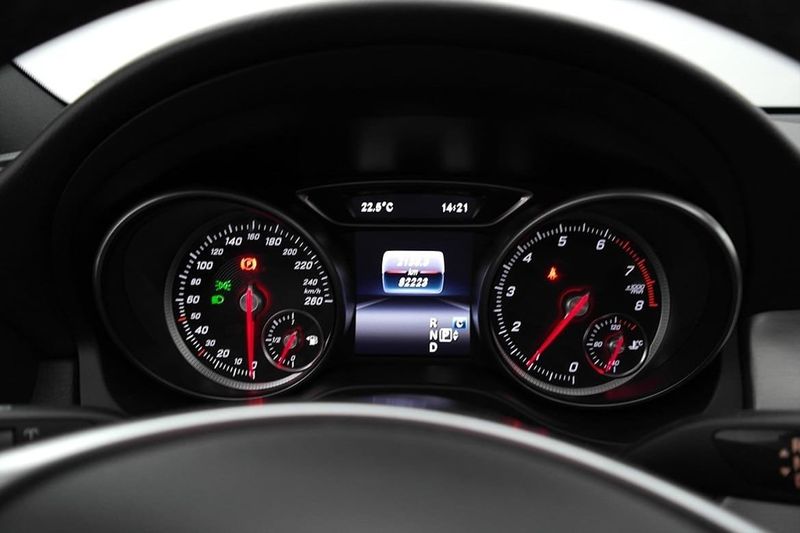 Mercedes CLA200 bild 11