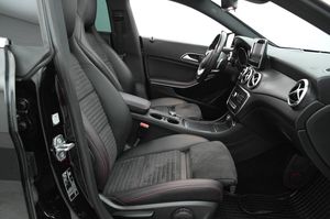 Mercedes CLA200 bild 16