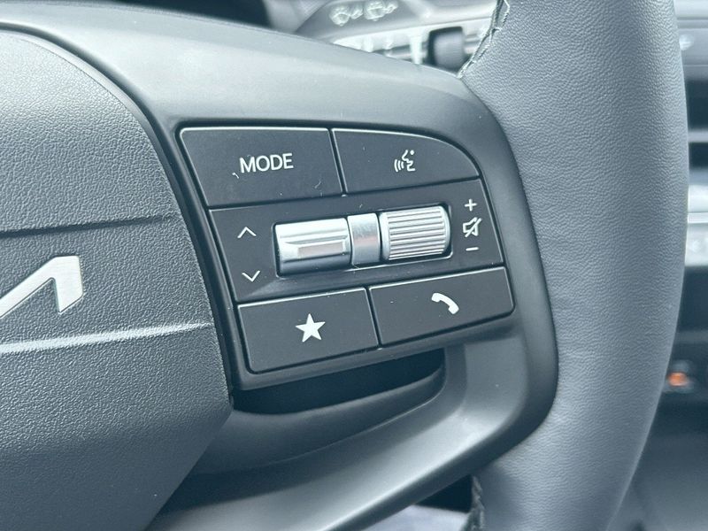 Kia K4 bild 17