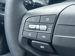 Kia K4 bild 16