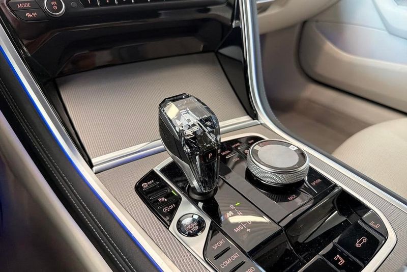 BMW M850 bild 12
