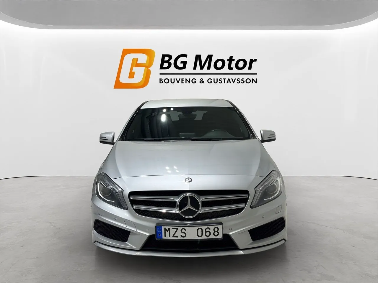 Vehicle image 1