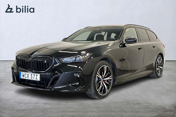 BMW i5 xDrive40 Touring/M Sport Pro/DEMO/H&K/Drag/360 - 2026