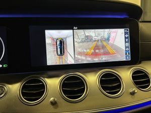Mercedes E220 bild 32