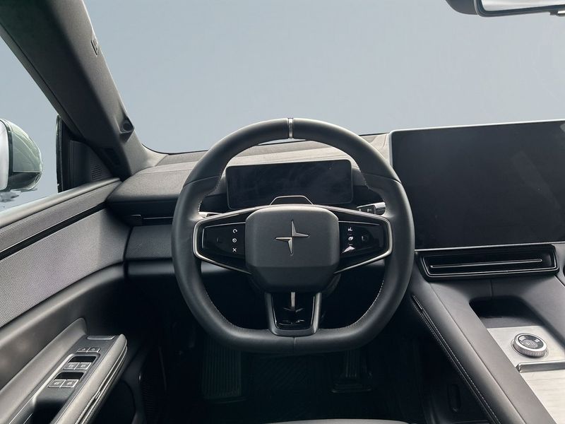 Polestar 4 bild 9