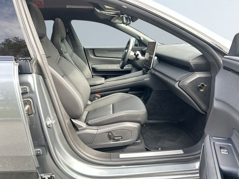 Polestar 4 bild 10