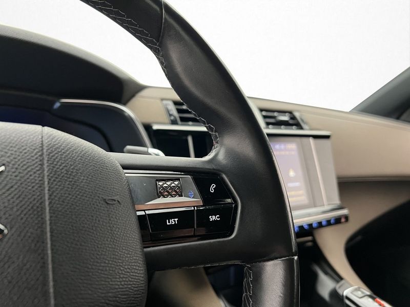 DS 7 Crossback bild 17
