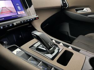 DS 7 Crossback bild 16