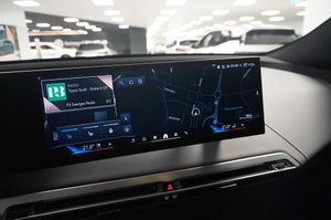 BMW iX bild 15