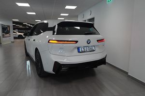BMW iX bild 6