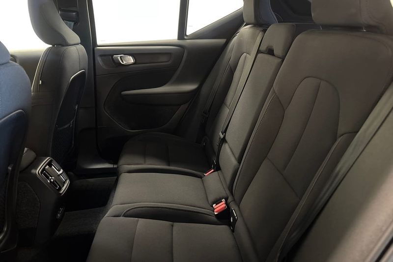 Volvo EX40 bild 12