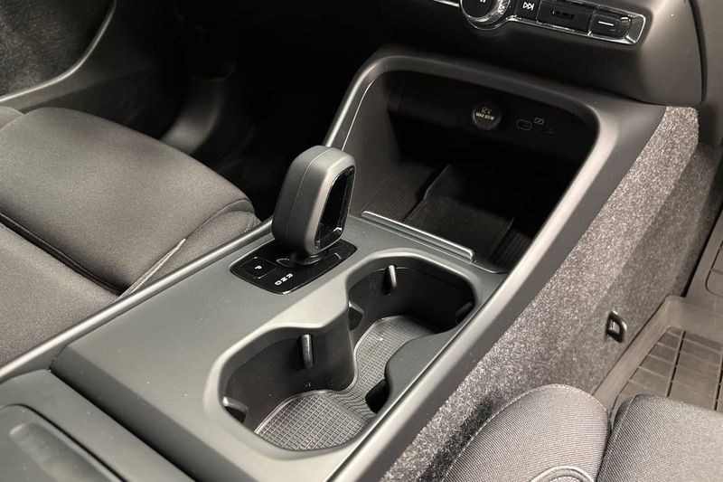 Volvo EX40 bild 16
