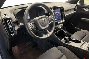 Volvo EX40 bild 8