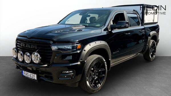 Dodge 1500 RAM Laramie WT Metall Jakt Edition Premium 3.0L 0% RÄN - 2025