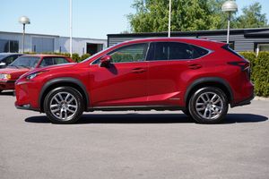 Lexus NX bild 6