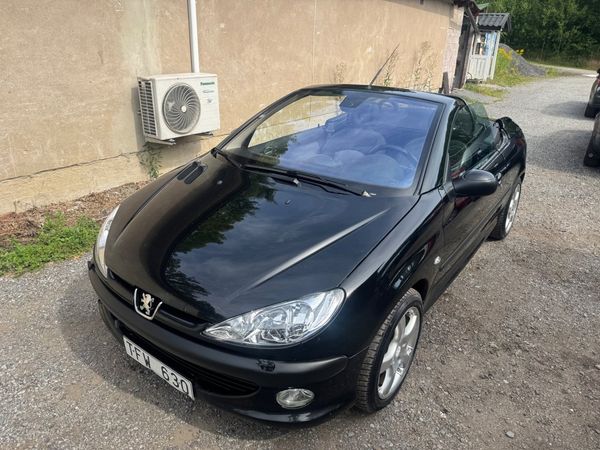 Peugeot 206 CC 2.0 Euro 3 - 2002