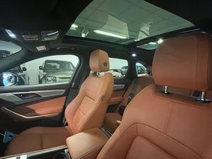 Jaguar F-Pace bild 5