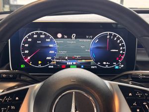 Mercedes C300 bild 16