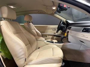 BMW 325 bild 8