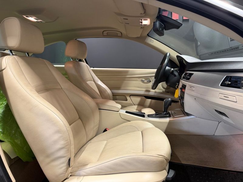 BMW 325 bild 8