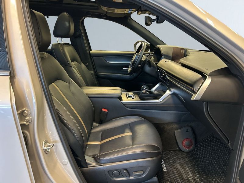 Mazda CX-80 bild 10