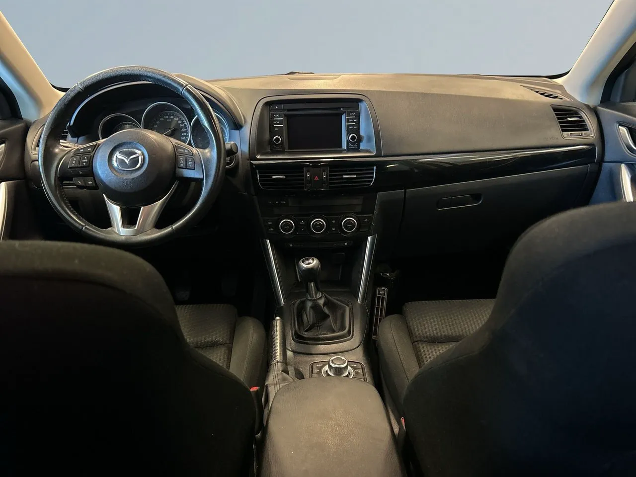 Vehicle image 7