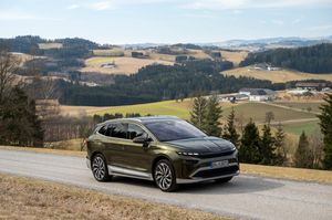 Skoda Enyaq bild 3