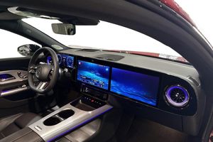 Mercedes CLA350 bild 9