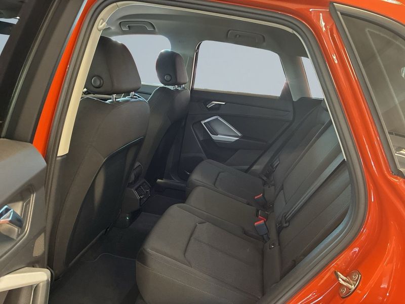 Audi Q3 bild 15