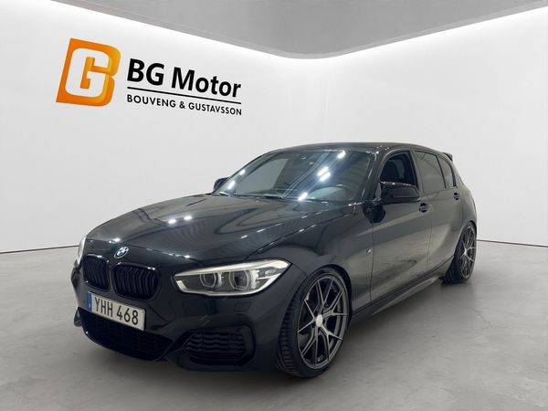 BMW M140 i xDrive 5-dörrars 340hk M sport Alcantara/H&K/PDC/Navi - 2017