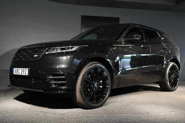 Land Rover Range Rover Velar P400 BELGRAVIA EDITION - 2026