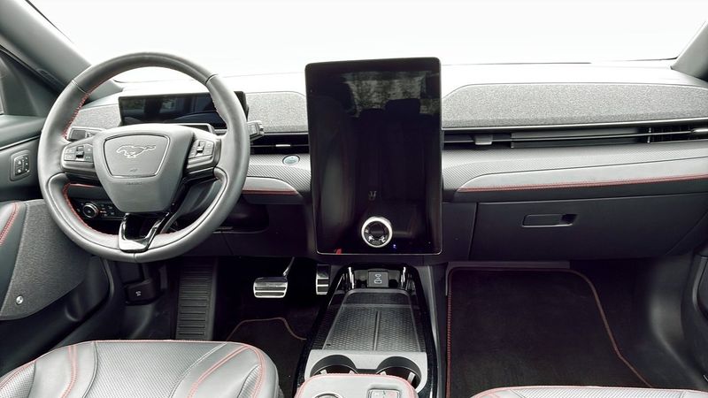 Ford Mustang Mach-E bild 4
