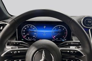 Mercedes GLC220 bild 11