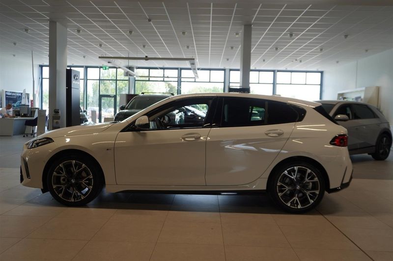 BMW 120 bild 3