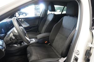 BMW 120 bild 9