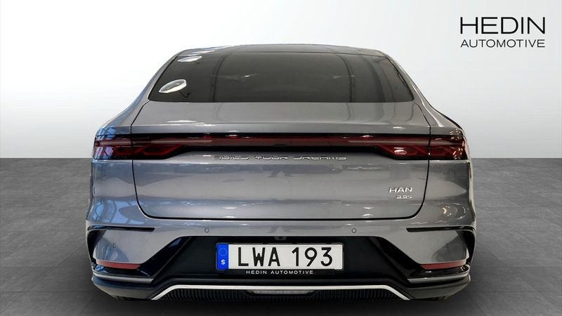 BYD Han bild 7